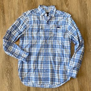 Vineyard Vines Long Sleeve Fishing Performance Harbor Shirt - Like new condition